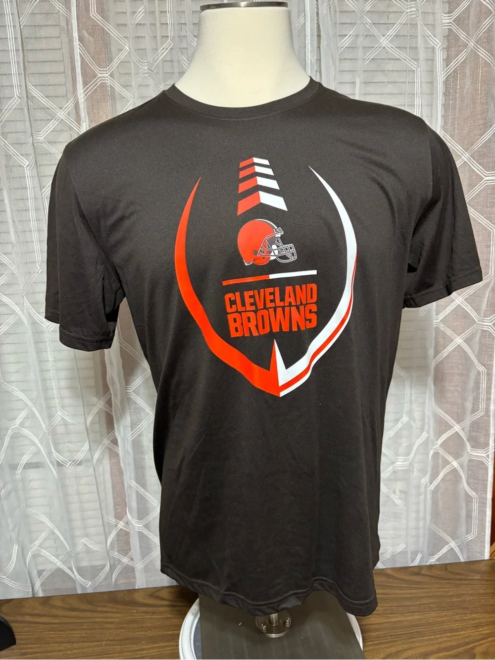 Cleveland Browns NFL Nike Brown Tee XL 23” p2p 30”L